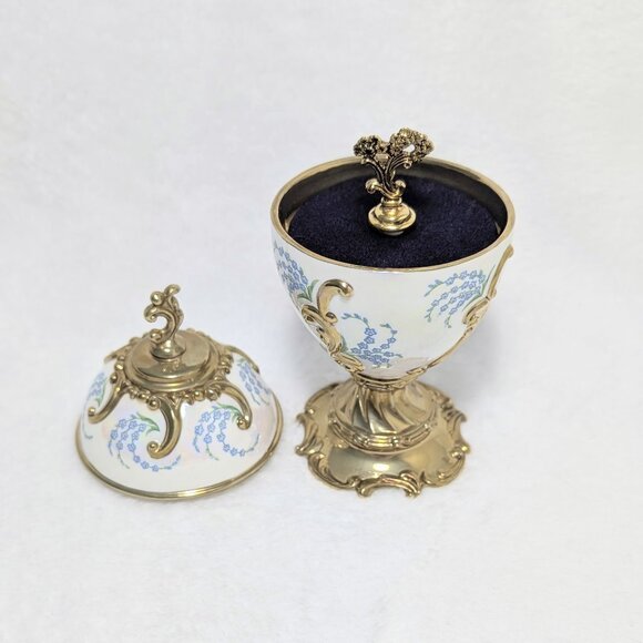 Franklin Mint House of Faberge Musical Egg, Set of Two - Picture 7 of 10